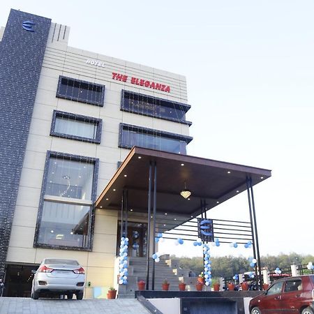 The Eleganza Hotel Jhajra Exterior photo